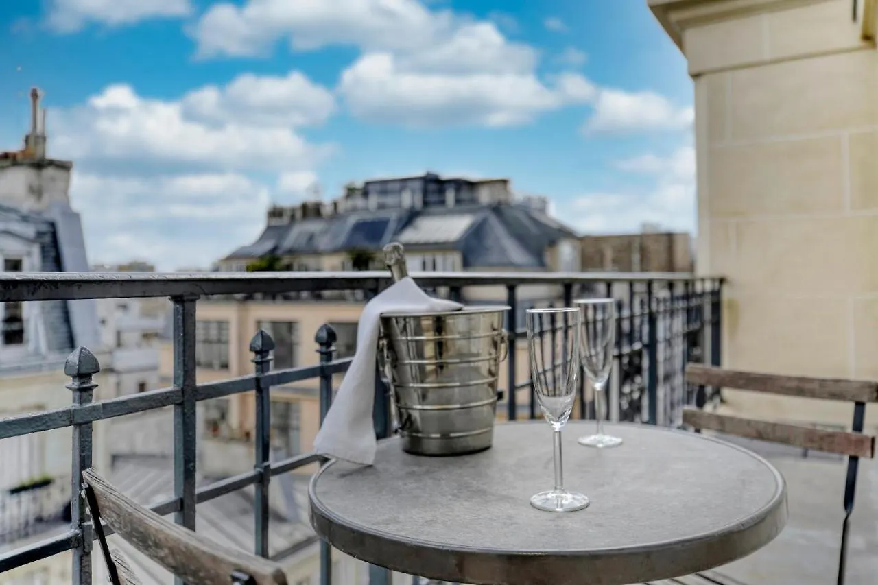Le Petit Parisien - Au Coeur De Montparnasse Apartment  Paris